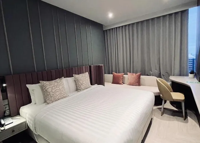 Hotel The Quarter Ratchayothin By Uhg