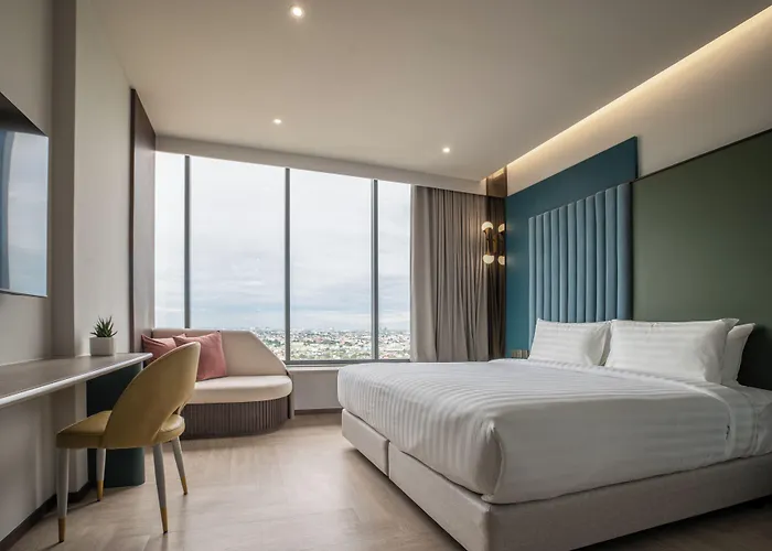 The Quarter Ratchayothin By Uhg Hotel
