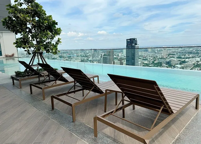 Hotel The Quarter Ratchayothin By Uhg