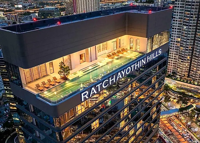 Hotel The Quarter Ratchayothin By Uhg
