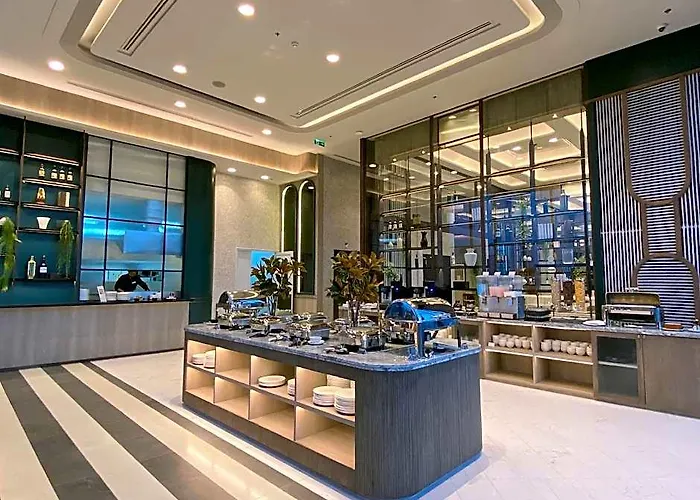 The Quarter Ratchayothin By Uhg Hotel